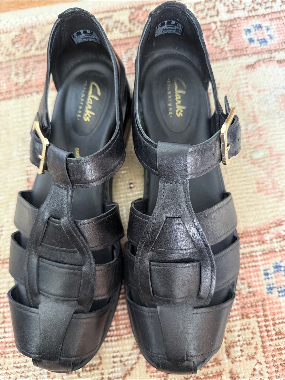 Clarks Black Leather Strappy Fisherman Sandals with Gold Buckles size 8